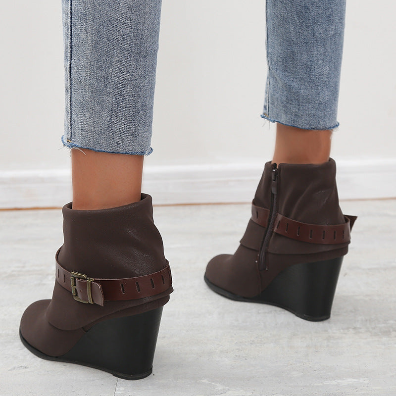 Buckled wedge high heel side zipper short boots