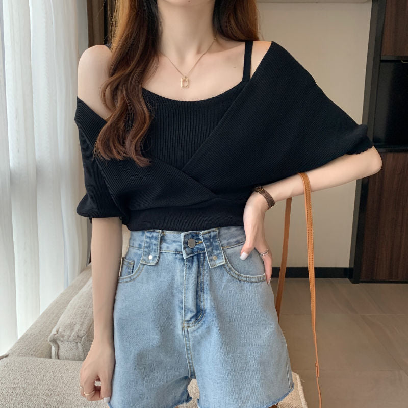 Design Fake Two-piece Waistband Short Sleeved Knit Shirt For Women
