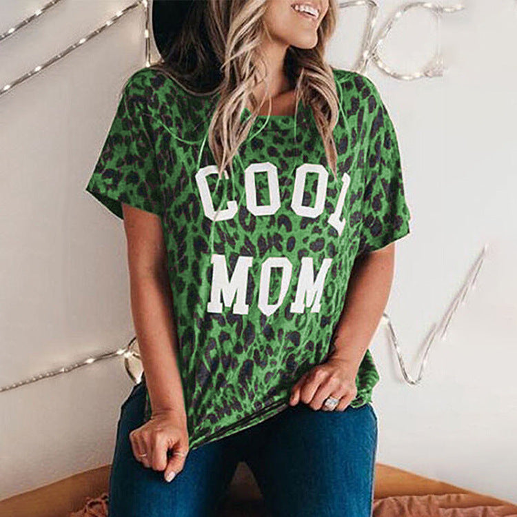 Round Neck Loose Fitting Short Sleeved T-shirt