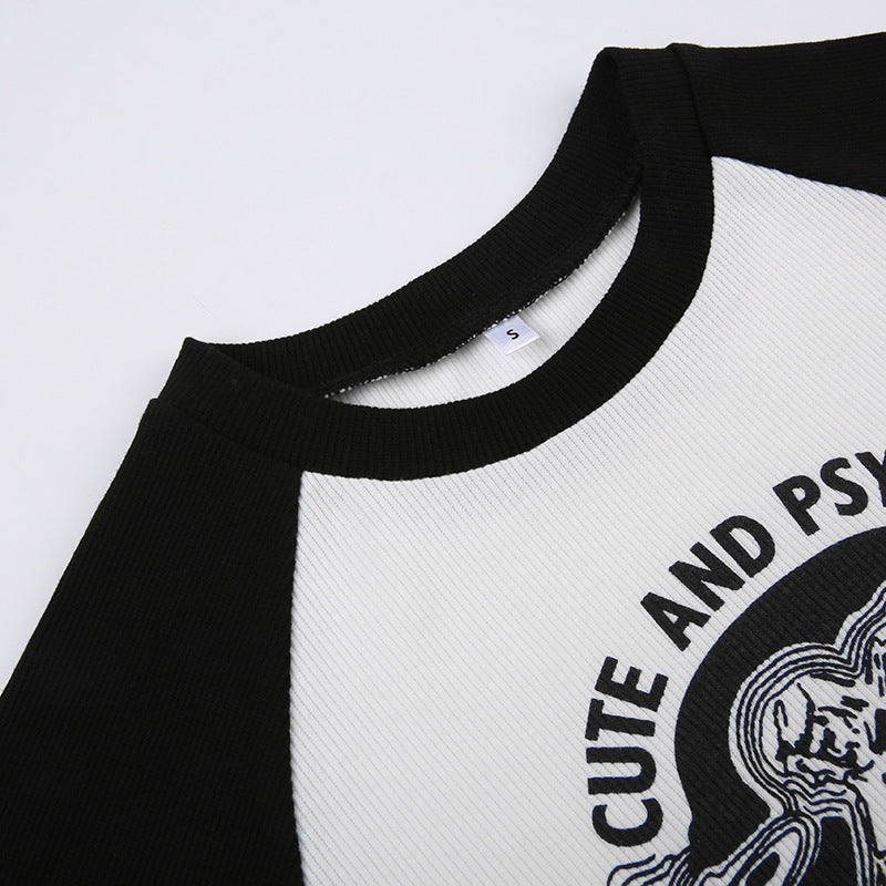Black And White Contrast Color Slimming Versatile Short Sleeved Top