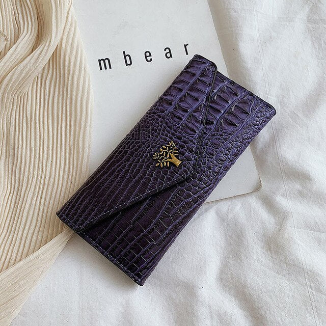 Ladies pattern clutch