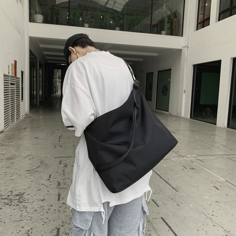 Simple And Versatile Light Travel Bag For Men And Women