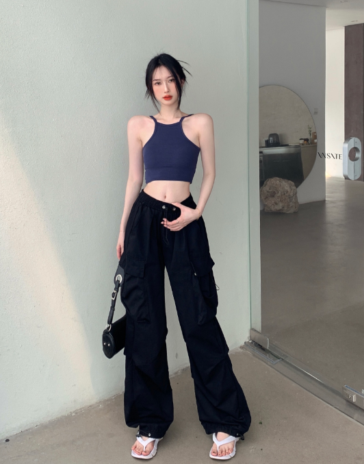X403 เสื้อสายเดี่ยวสั้นแบบใหม่ + ชุดหลวมทรงตรงสไตล์อเมริกันเรโทร