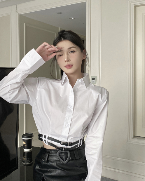 X325 แฟชั่นผ้าคาดไหล่แต่งเข็มขัดคู่เสื้อตัวในสั้น