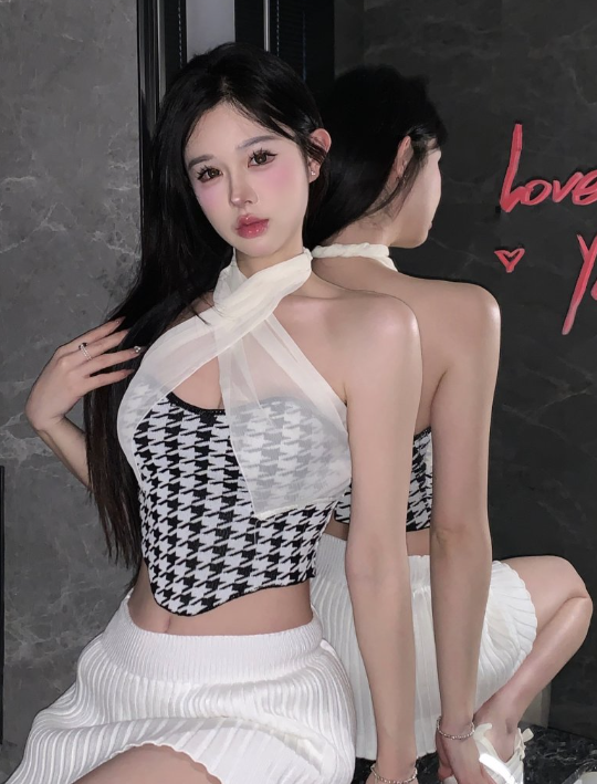 X253 เสื้อชั้นในสตรีทรงครอปท่อนล่าง