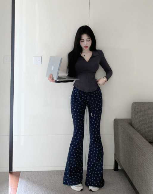 X189 เสื้อยืดแขนยาวบางๆ + กางเกงลำลองลายยิ้ม