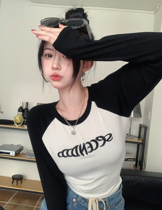 X411 เสื้อทรงสลิมฟิตแขนสั้นเข้าใหม่ทุกชุด