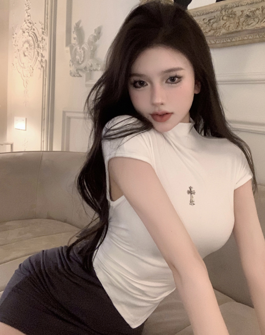 X263 เสื้อยืดหญิงปลูกเองเพรียวบางสั้นไขว้ด้านบน