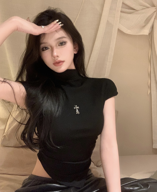 X263 เสื้อยืดหญิงปลูกเองเพรียวบางสั้นไขว้ด้านบน