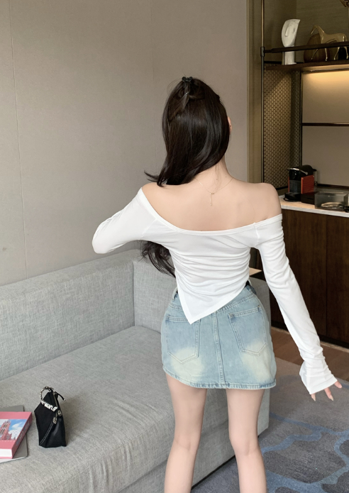 X435 เสื้อยืดแขนยาวทรงหลวมอเนกประสงค์ + กระโปรงยีนส์โค้งเอวสูง แถมเข็มขัด