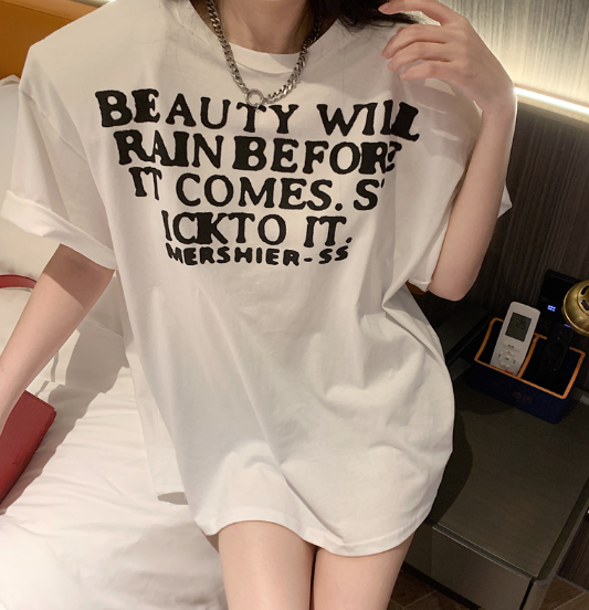 X299 เสื้อยืดสตรีพิมพ์ลายหลวม