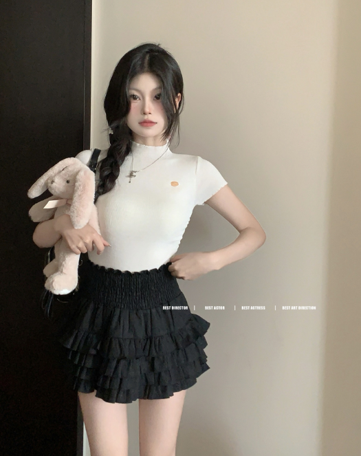 X506 เสื้อสเวตเตอร์แขนสั้นคอบาง + ชุดกระโปรงเค้ก