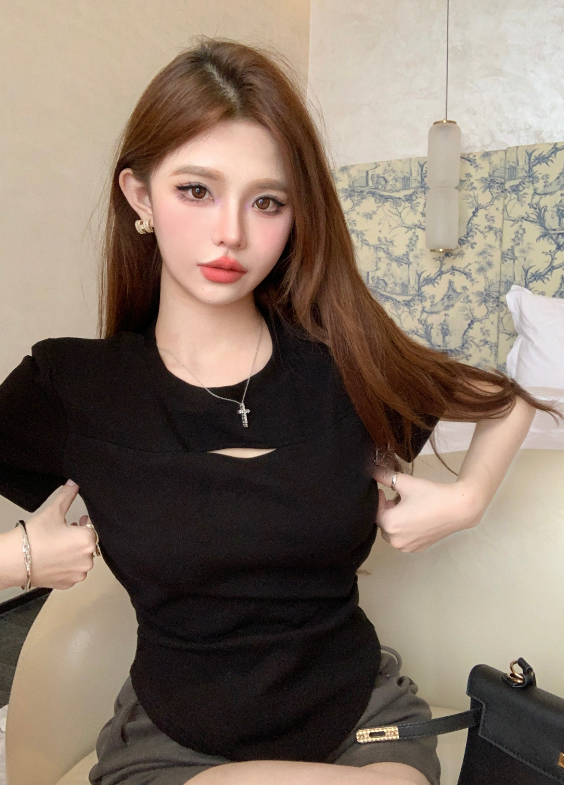 X601 เสื้อยืดแขนสั้นผู้หญิงดีไซน์ใหม่ฤดูร้อนปี 2023