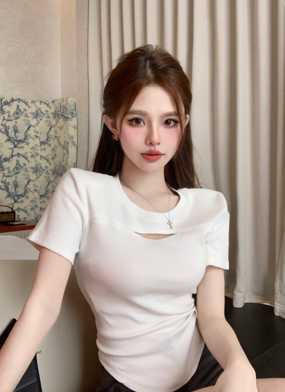 X601 เสื้อยืดแขนสั้นผู้หญิงดีไซน์ใหม่ฤดูร้อนปี 2023