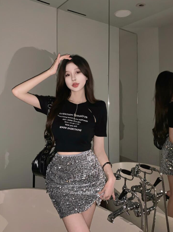 X608 เสื้อยืดลายสวยๆ กระโปรงสั้น สวยแมทไปจ้า