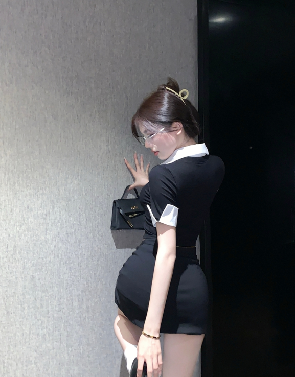 X621 เสื้อเชิตสไตส์เกาหลี กระโปรงสั้นสวยมีสไตส์