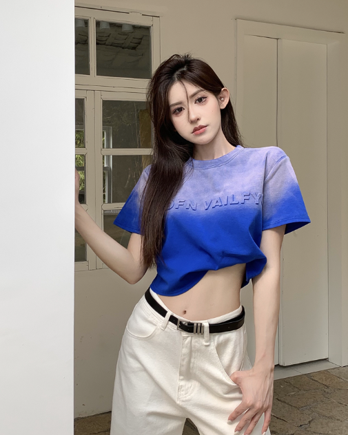 X542 เสื้อแขนสั้นมัดย้อมตัวอักษรไล่โทนสีดอกไม้