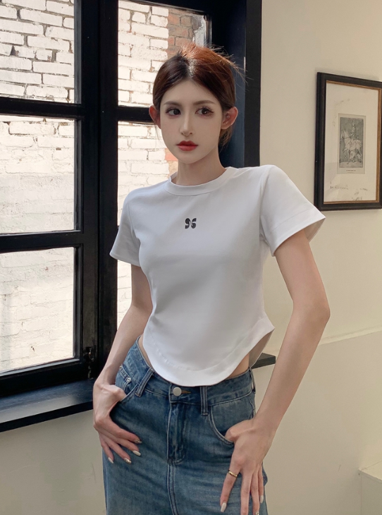 X550 เสื้อยืดคอกลมแขนสั้นสุดอินเทรนด์