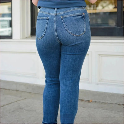 Women's Fashionable Simple High-grinding Elastic Plus Size Jeans