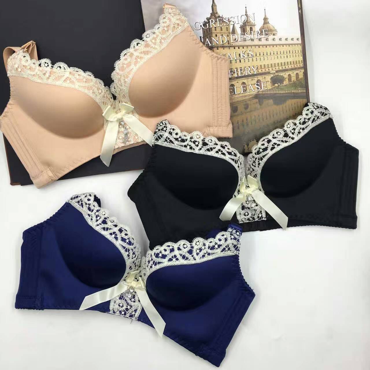 Underwear bra set