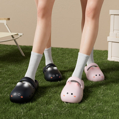 Cartoon Cat Hole Shoes Closed-toe Slippers Outdoor Beach Sandals