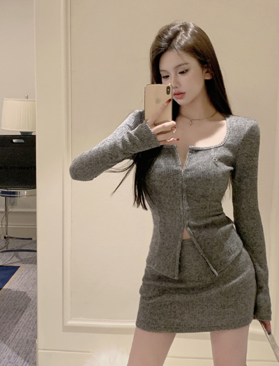 X393 sweetheart all-match knitted suit skirt female autumn and winter Korean  French gentle temperament winter clothing